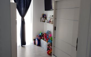 Apartament decomandat 3 camere-balcon-Complexul Panoramic-Exclusiv - Poză 5