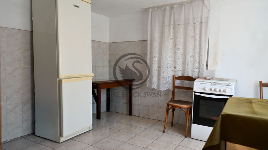 Casa de vanzare | 1.048 Mp teren | Romanesti - Poză 16