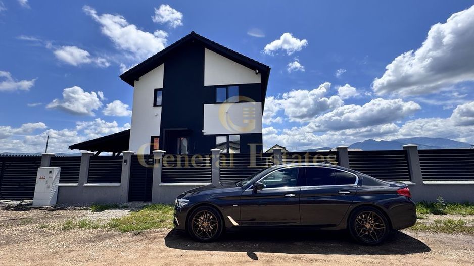 Casă Smart Premium – curte 700 mp, mobilată, controlat din telefon - Poză 1