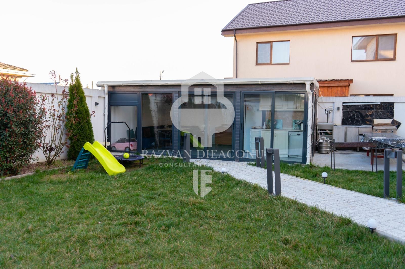 Casa de vanzare - Poză 13