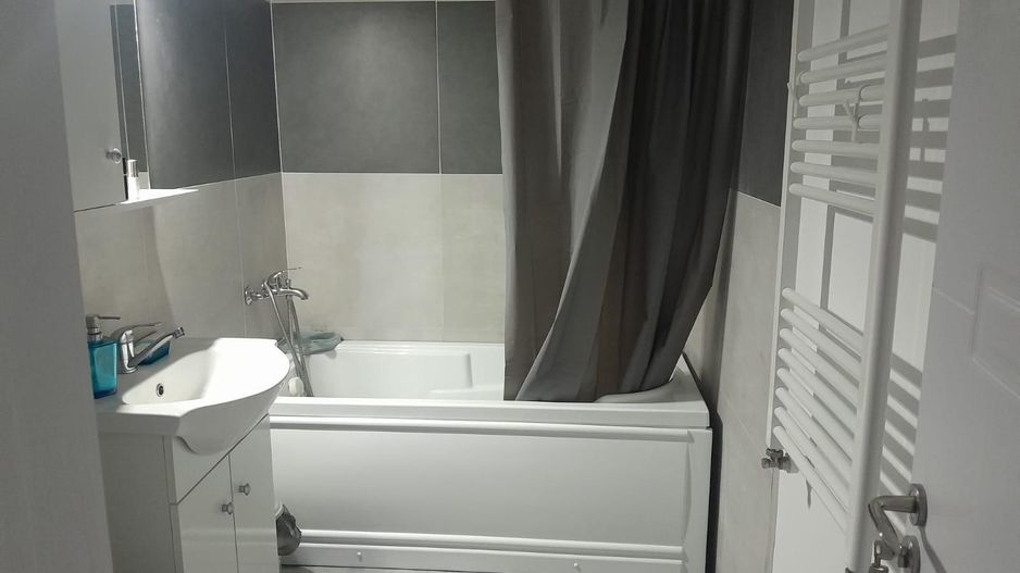 GARSONIERA MOBILATA/UTILATA, BLOC NOU, LOC PARCARE INCLUS, COMISION 0% - Poză 8