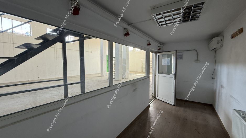 Hala 300 mp | Birouri + Vestiar | Acces auto | 3 intrari | Zona Lipovei - Poză 16