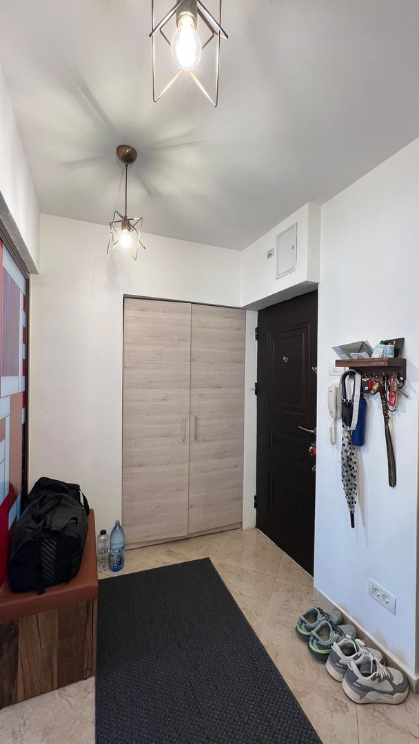 2 camere modern renovate | Piata Romana - Poză 8