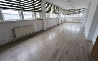 FALEZA NORD cladire multifunctionala 4600 mp cu acces din Bdul Mamaia! - Poză 12