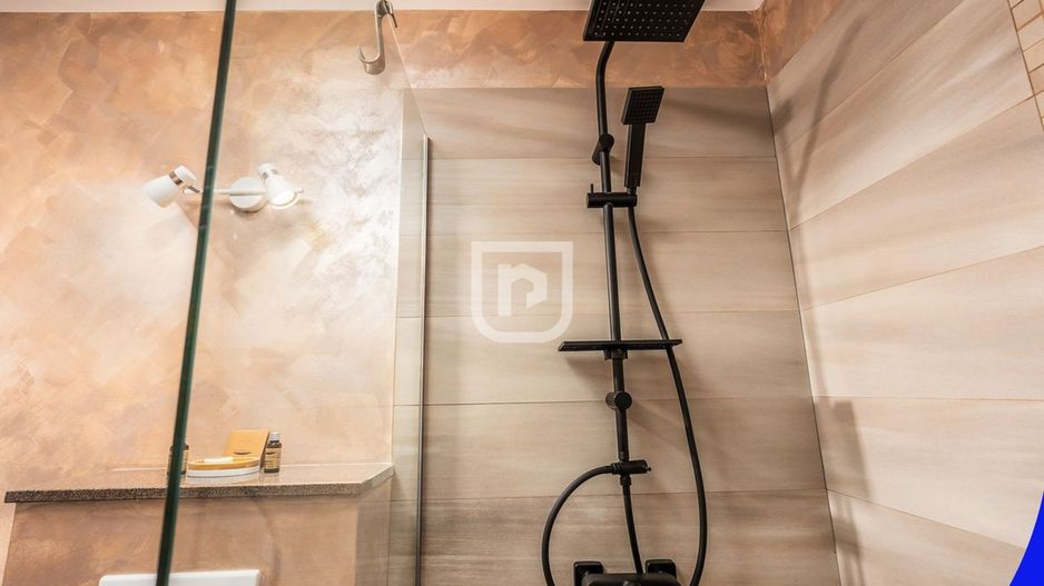 Pensiune situata in Voronet | BUCOVINA - Poză 9