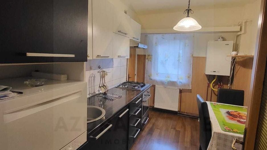 Apartament renovat 3 camere 2 bai 85 mp utili in zona Centrala - Poză 5