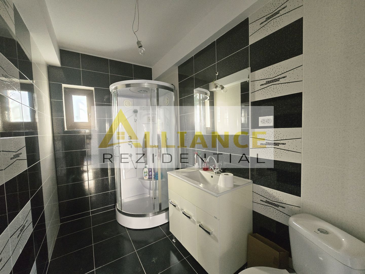 Vila individuala-P+1E+M-560mp teren-pomi fructiferi-beci - Poză 5