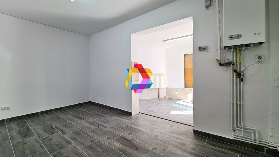 Spatiu comercial de închiriat Brasov - 25 mp # spatii-comerciale-brasov.ro - Poză 4