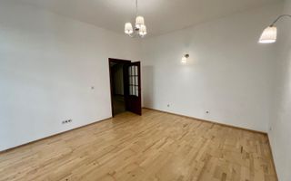 Apartament RENOVAT 3 camere Cotroceni-Curte comuna - Poză 2