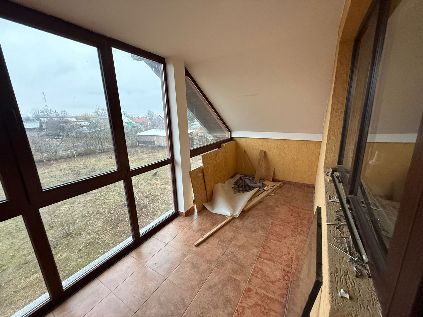 CASA DE INCHIRIAT RADAUTI | IDEAL PENTRU CRESA DE COPII | - Poză 15