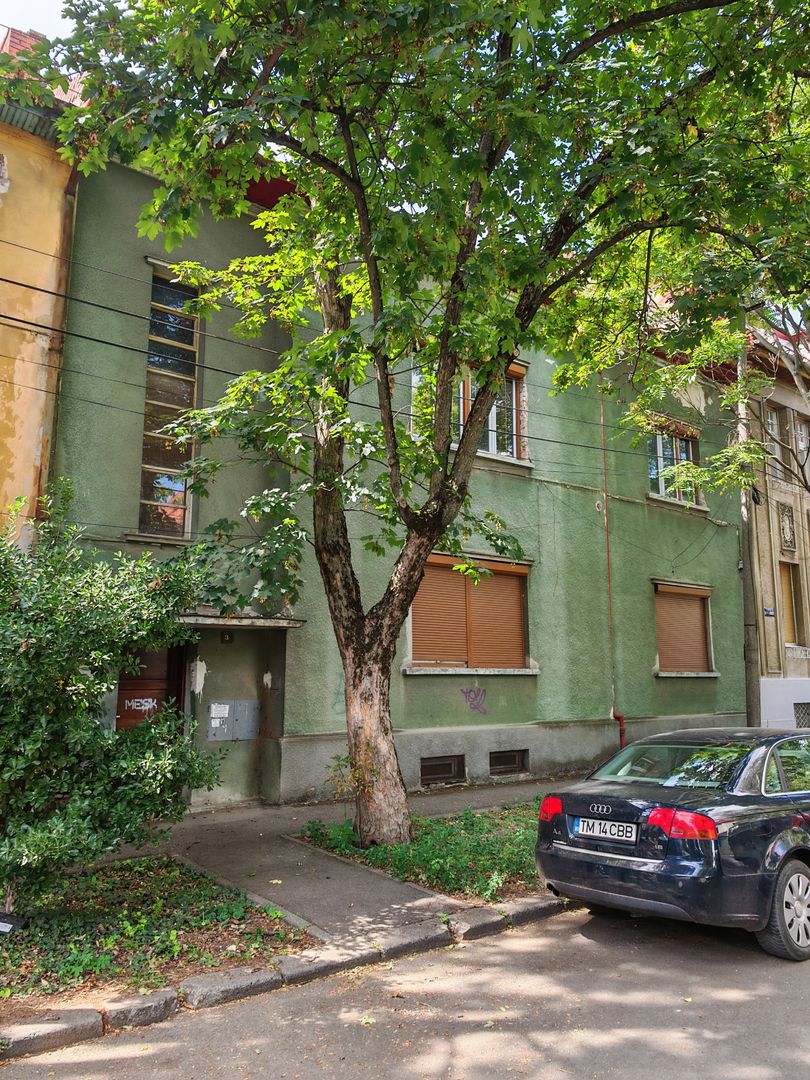 De închiriat – Casă 300 mp în Centru, ideală pt birouri, clinică sau grădinita - Poză 7