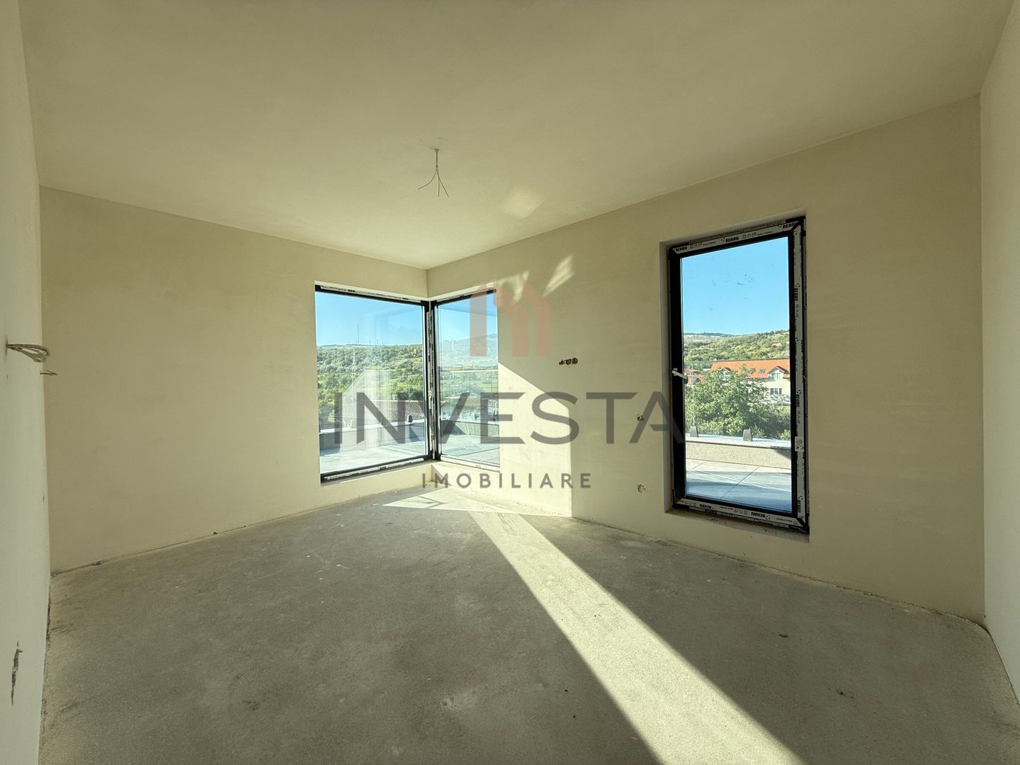 Apartament in vila! 4 camere 125.56 mp utili+29 mp terasa! 2 garaje! - Poză 15