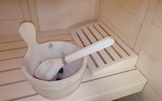 Casă nouă, intrare Stupini - Poză 44