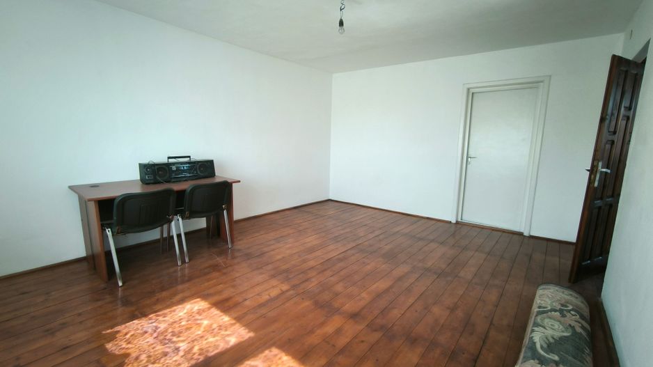 Casa cu teren de 569 mp, zona Confectii Cadas comision 0% - Poză 9