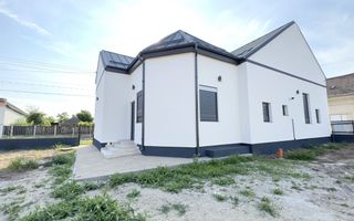 Inchiriere Casă 3 camere 154 mp, Teren 630 mp - Str. T. Vladimirescu - Carei - Poză 3