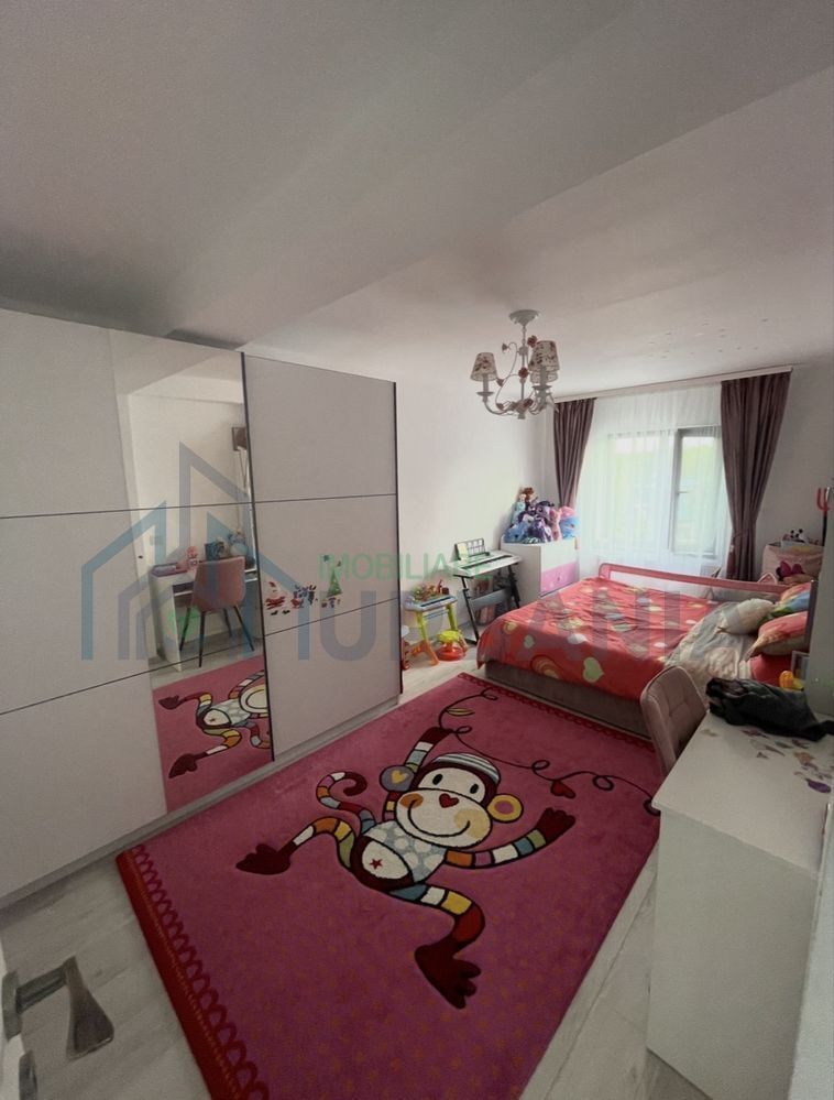 Casă triplex mobilată și utilată complet în Horpaz, Miroslava - Poză 6