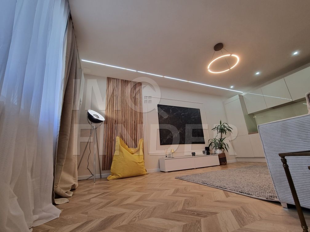 Vanzare Apartament ultrafinisat central - Poză 2