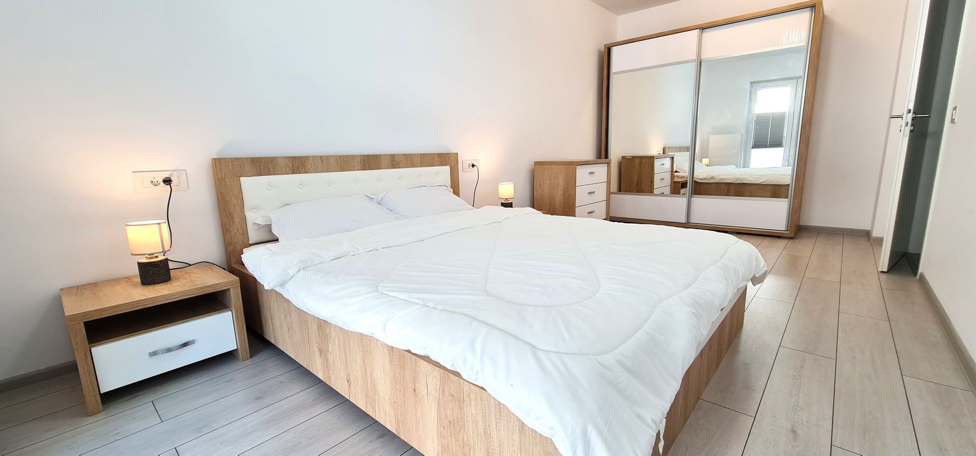 2 camere dec mobilat utilat parcare boxa Tractorul Maurer Villas - Poză 5