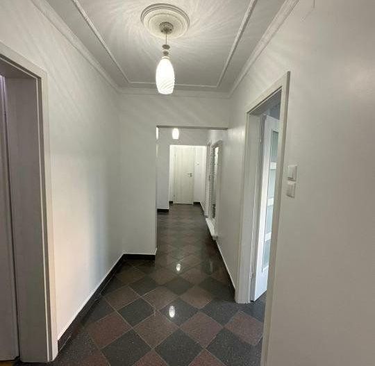 Vand apartament 4 camere Drumul Taberei Valea Argesului 2 - Poză 6