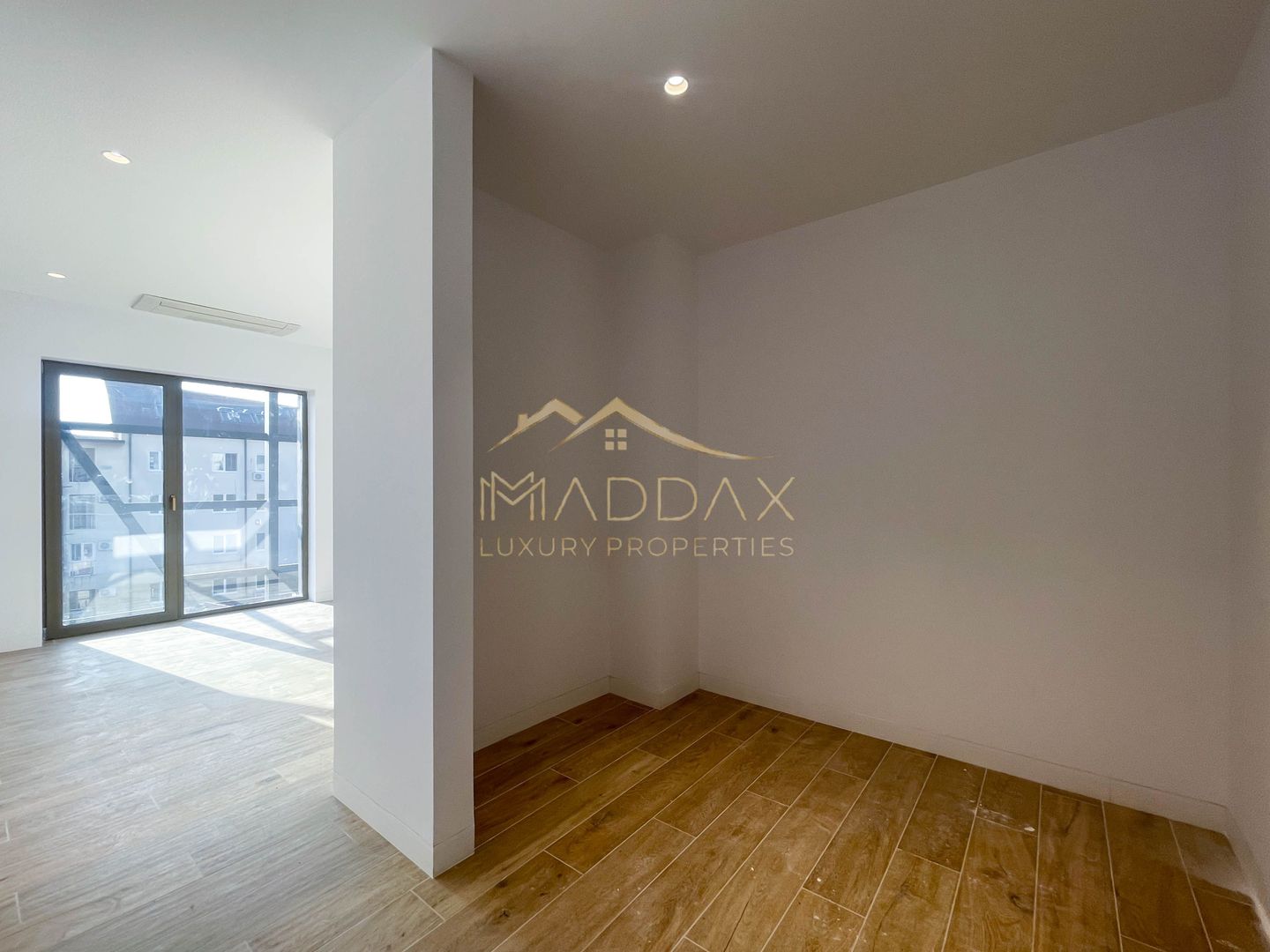 Impressive Penthouse-Triplex ** Green Building***/ 3 parking / Stefan Cel Mare - Poză 24