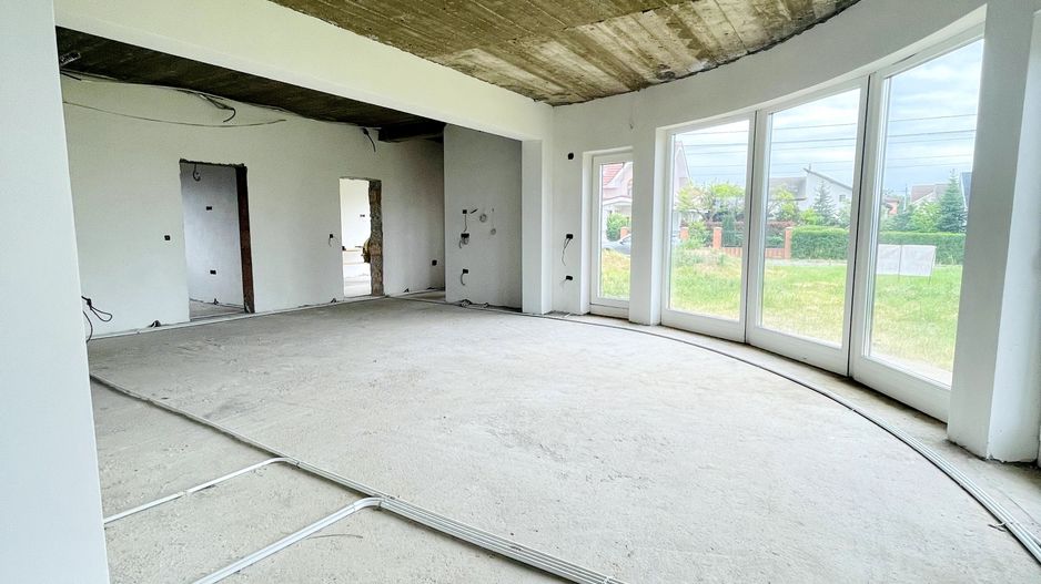 Casǎ de vânzare 7 camere P+E Sânmartin - Poză 4