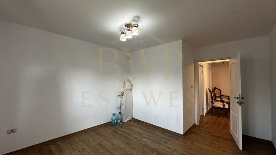 Apartament 2 camere, curte, Braytim - Poză 3