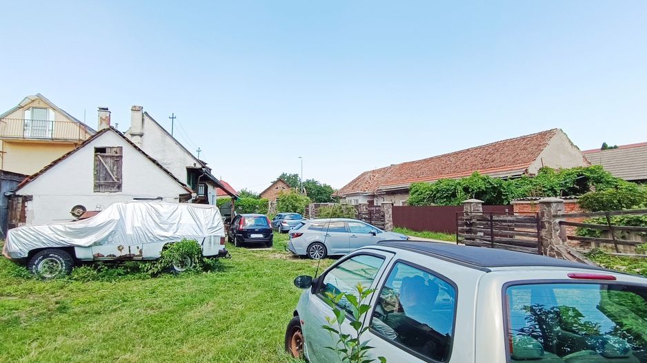 Casa si teren de 916mp in Sacele,cu front la B-dul Brasovului - Poză 22