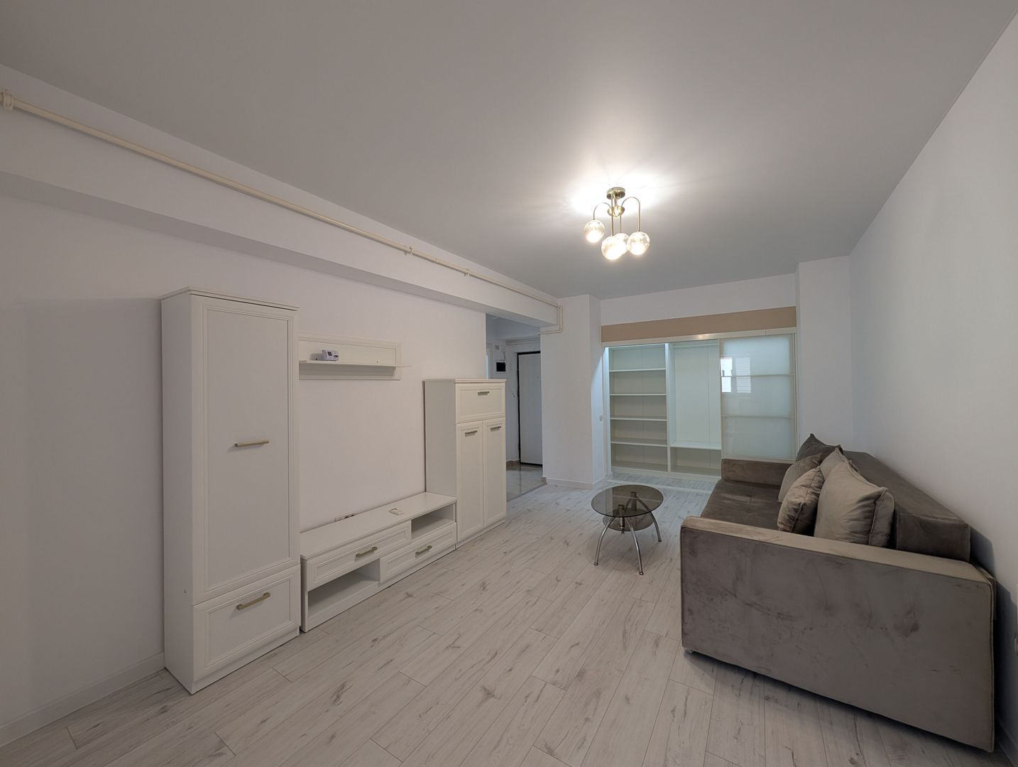 Apartament nou, 2 camere, mobilat/utilat premium + parcare subterană - Poză 4