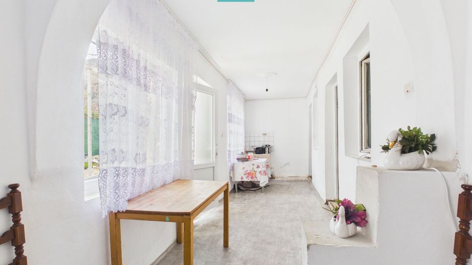 Apartament la curte comună pe strada Mărășești - Poză 5