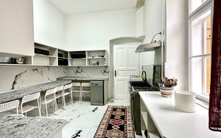 Apartament central, 4 camere - renovat - Poză 23