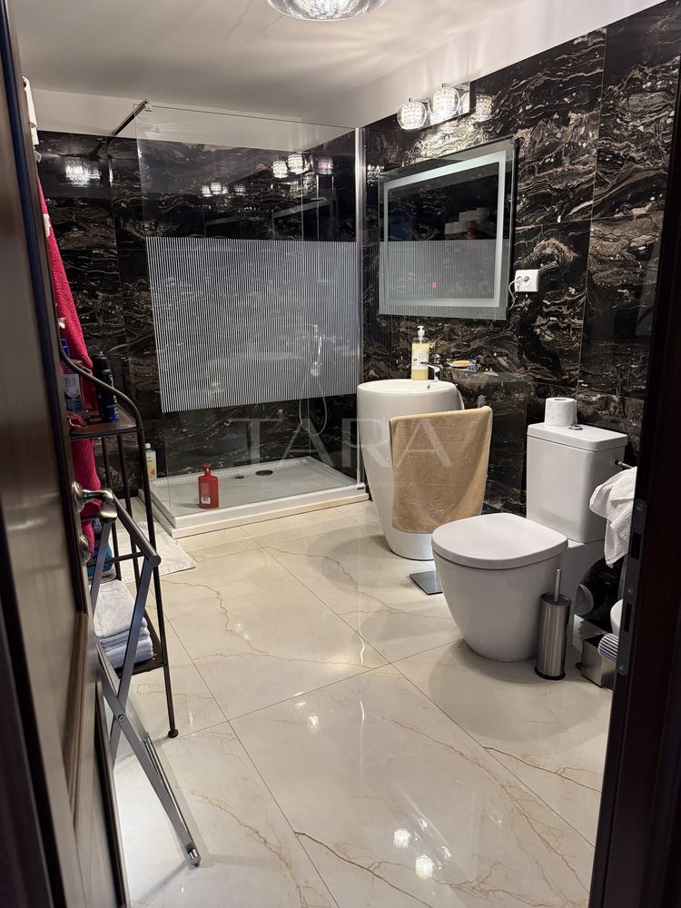 Apartament spațios cu 3 camere, 93 mp utili, zona Regina Maria. - Poză 6
