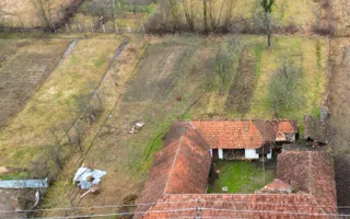 Casă impresionantă, cu anexe în Dezna-Moneasa! - Poză 33