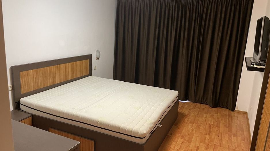 Inchiriere apartament 3 camere - Poză 8