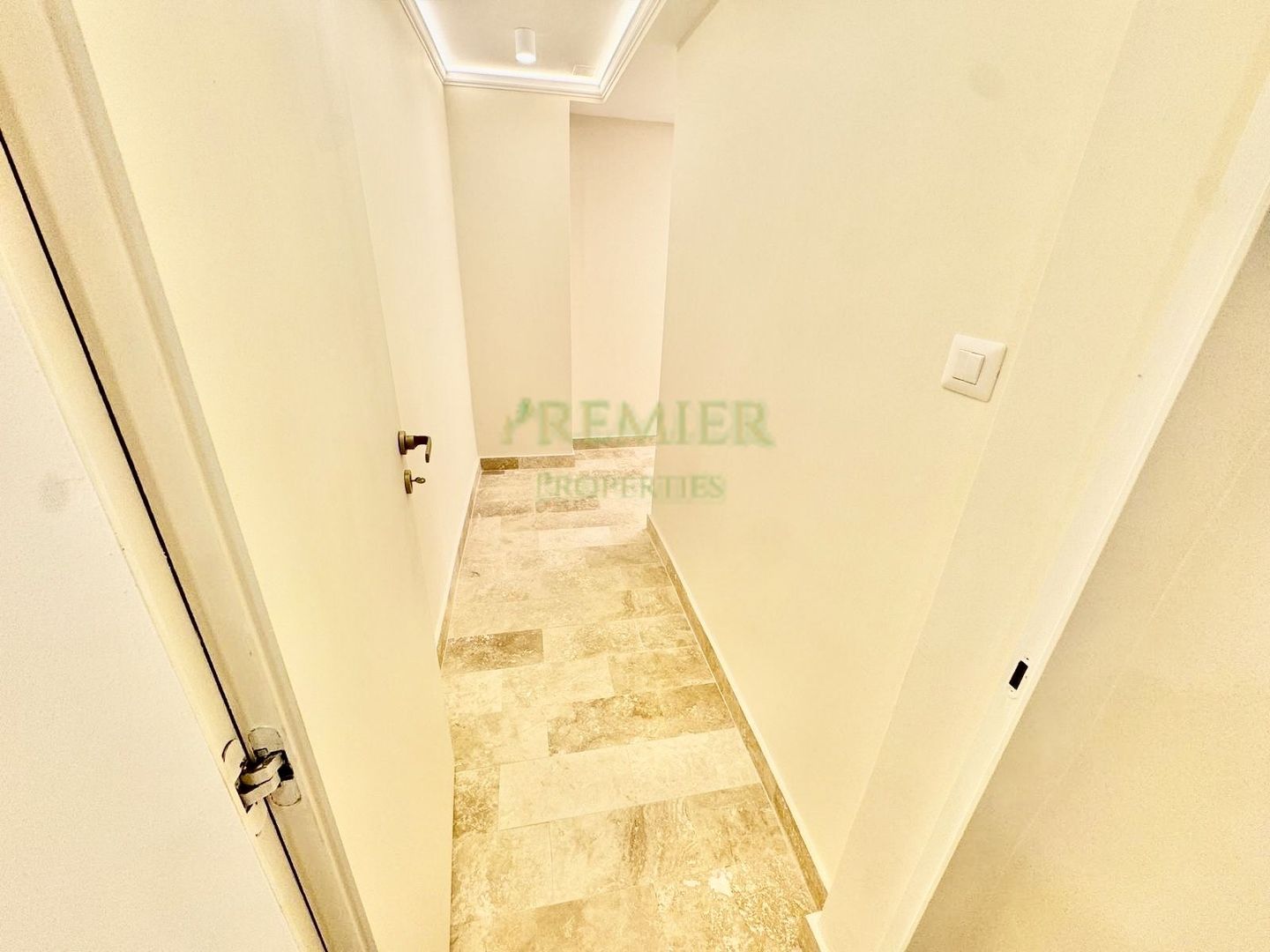 DEMISOL CABINET NOTARIAL BIROU CLINICA STOAMTOLOGIE | ACTIVITATI MULTIPLE | - Poză 3