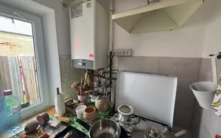 Casa individuala in Arpasu de Sus, teren mare, partial renovata - Poză 11