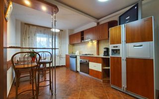 2 camere renovat modern, bloc reabilitat termic, Universitate - Blvd Carol I - Poză 2