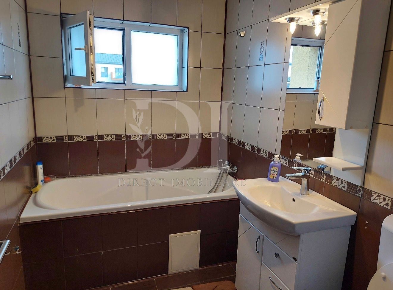 Apartament la cheie / etaj intermediar / Zona Eroilor - Poză 7