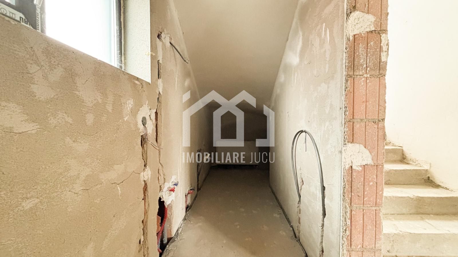 Casa individuala, 4 camere,  142mp,  curte 350mp,  Jucu de Mijloc - Poză 9