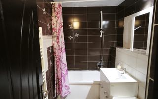 De vanzare apartament cu doua camere , zona Curcubeului. - Poză 10