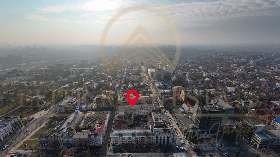 Ultracentral - Apartament cu 7 camere situat la etaj 1 , vedere bilaterală. - Poză 27