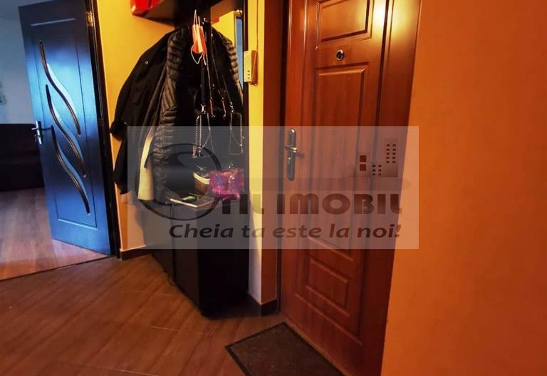 Apartament 2 camere Gara 400 euro - Poză 10
