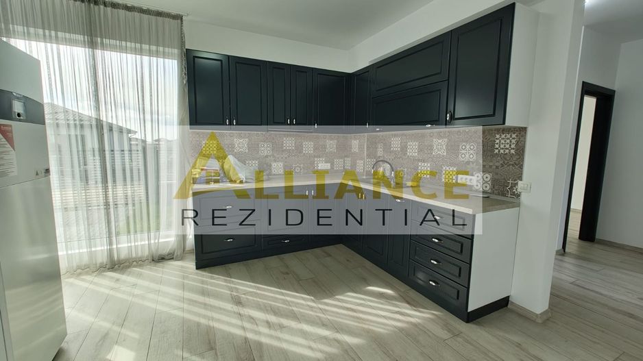 Casa individuala - 3 camere-Teren 375 mp-PANOURI SOLARE - Poză 8