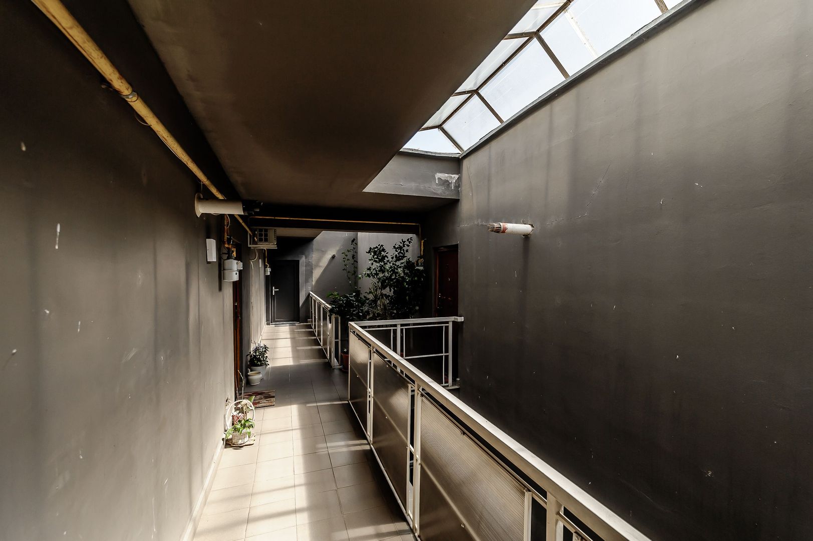 VANDUT Apartament cu 2 camere spațios si luminos - Poză 9