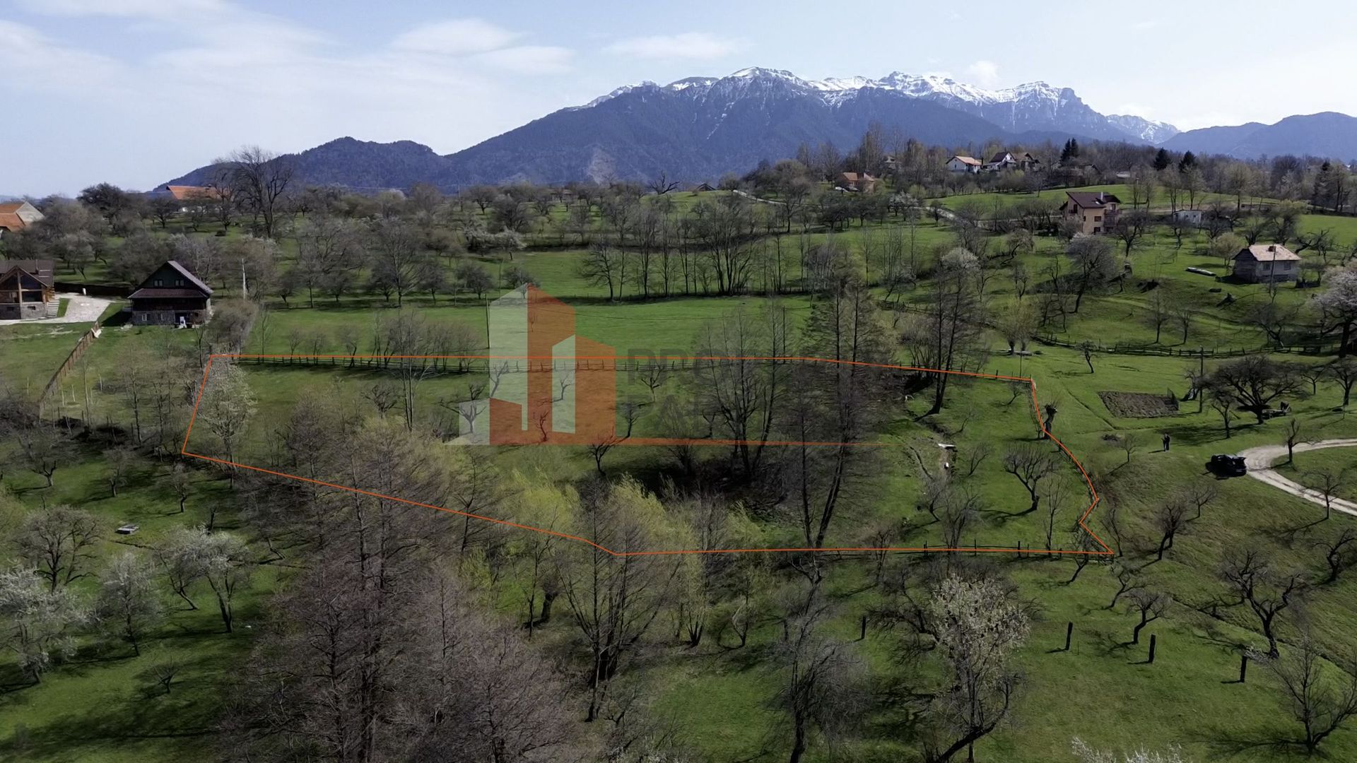 Teren de vânzare în Sohodol, comuna Bran – 4.289 mp - Poză 1