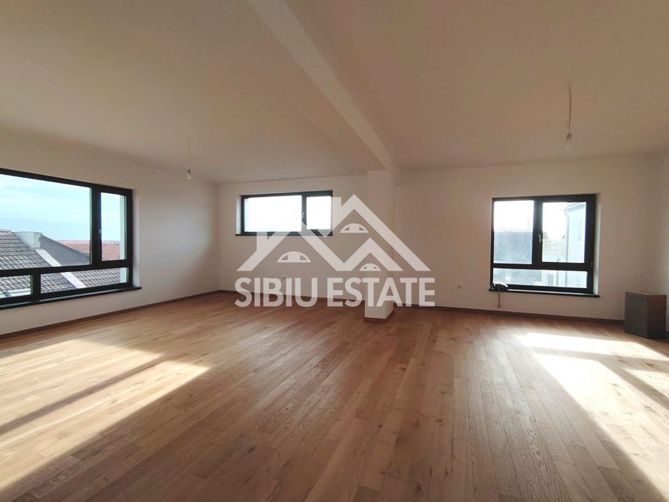 Casa moderna, terasa panoramica, HOME & BUSINESS - Poză 12