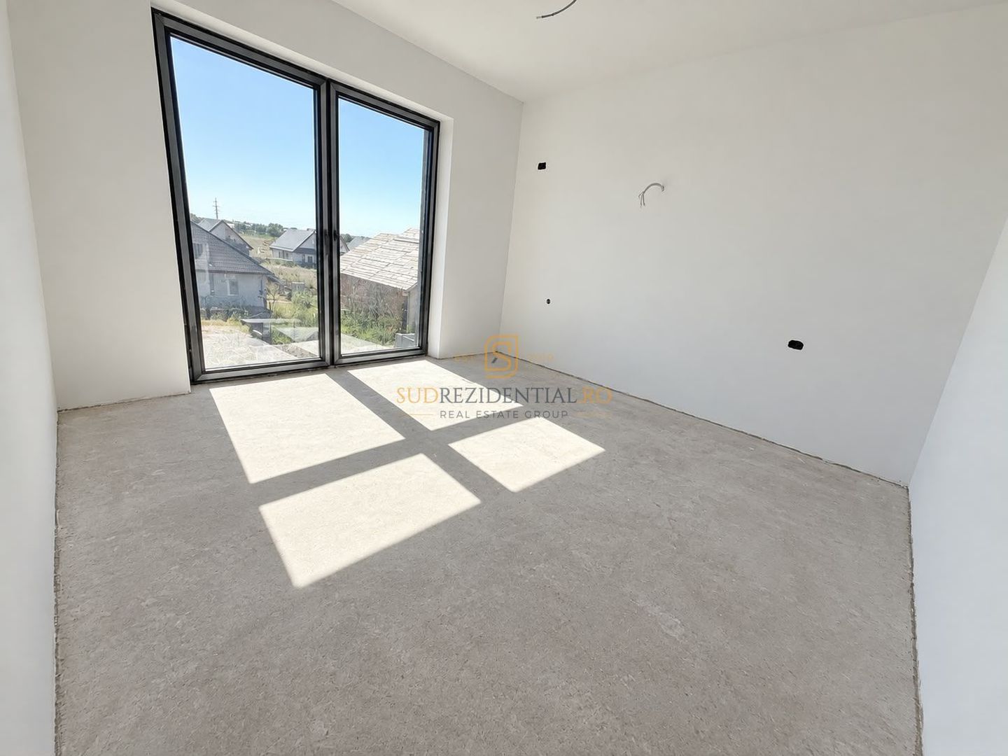 Vila individuala / 4 Camere / 2 Bai / 320 mp teren / Zona linistita - Poză 8