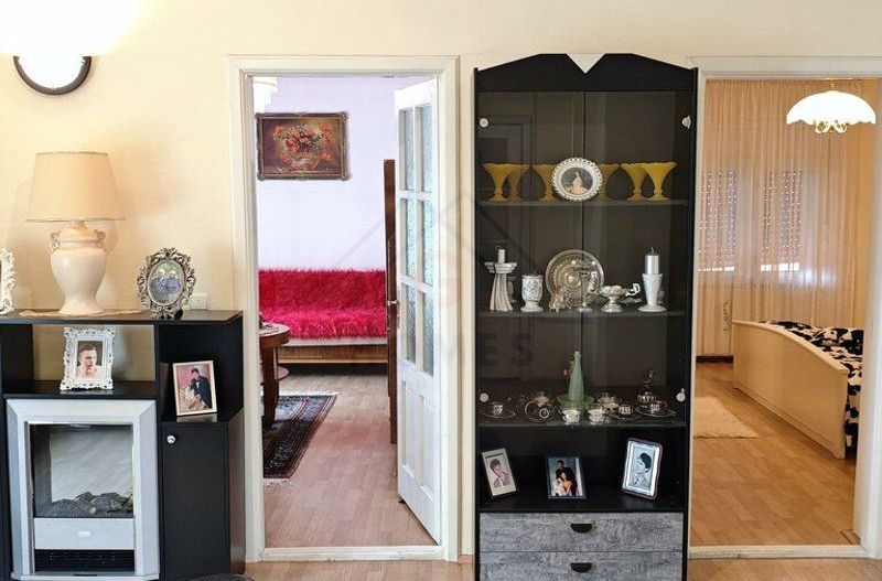 CASA solida, spatioasa (140 mpu) LA PRET DE APARTAMENT! Comision zero! - Poză 13