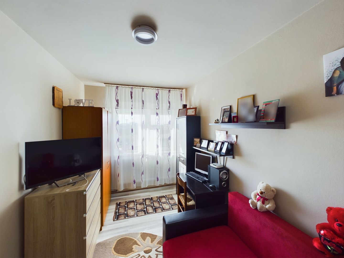 Apartament cu 4 camere zona Fortuna - Poză 5
