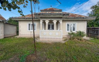 Casă cărămidă 80 mp, teren 1000 mp, colț, 7 km de Roman, Trifești - Poză 1