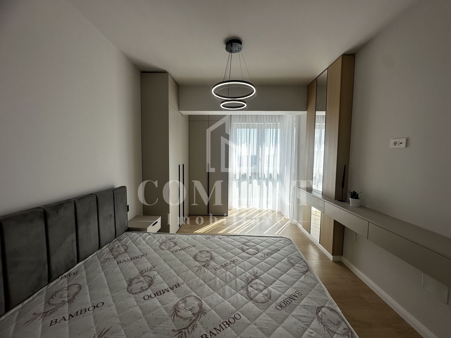 Apartament 3 camere | Ultrafinisat | Zona Spitalului Regional - Poză 12